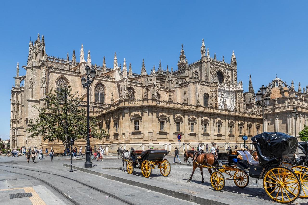 Waou Cosy I Sevilla Cathedral Exterior photo