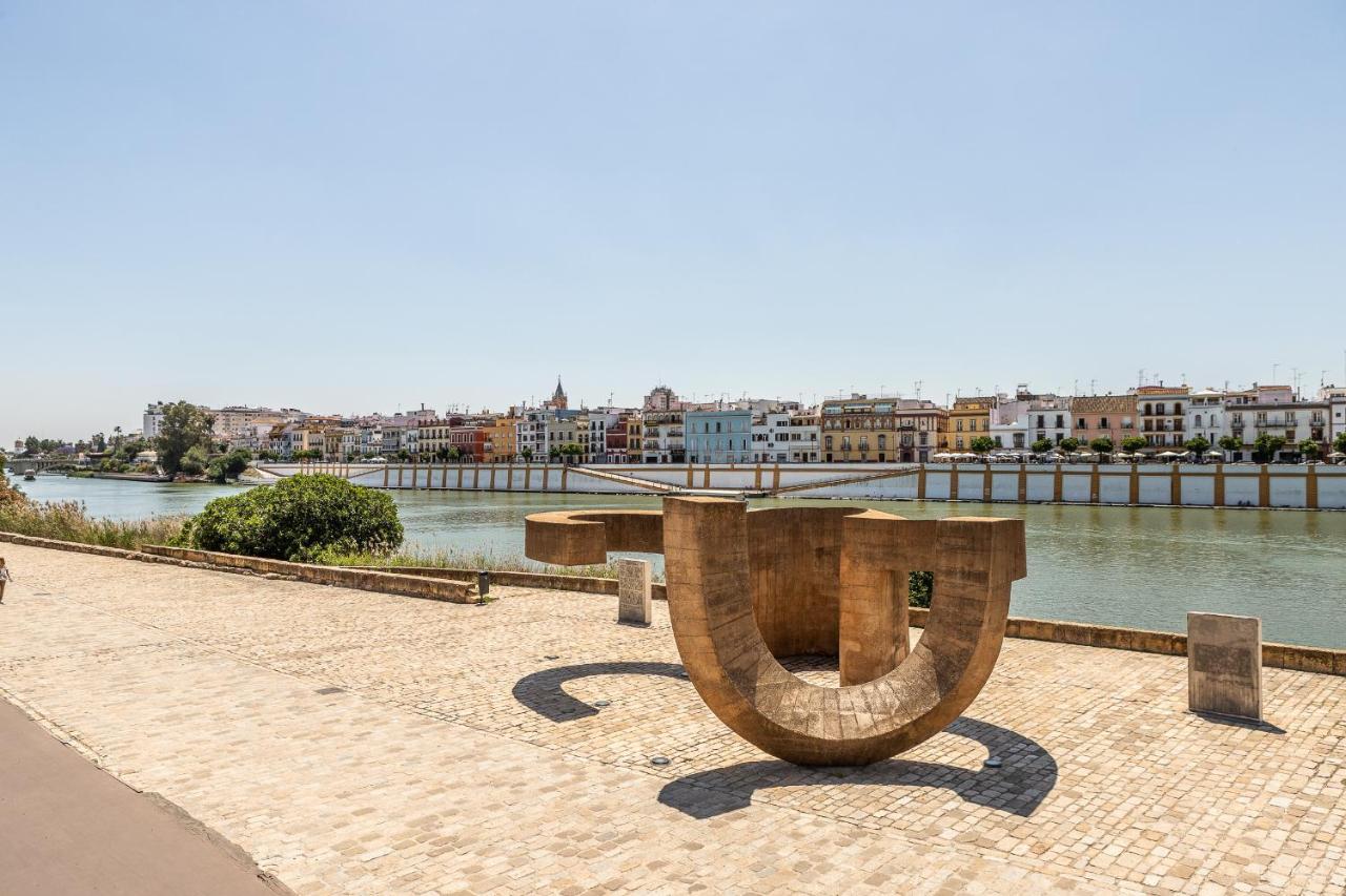 Waou Cosy I Sevilla Cathedral Exterior photo